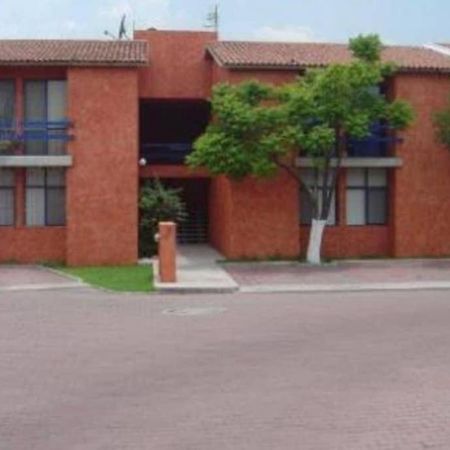 Amplia Suite Alberca Av Bernardo Quintana 12D Mendiola Esterno foto